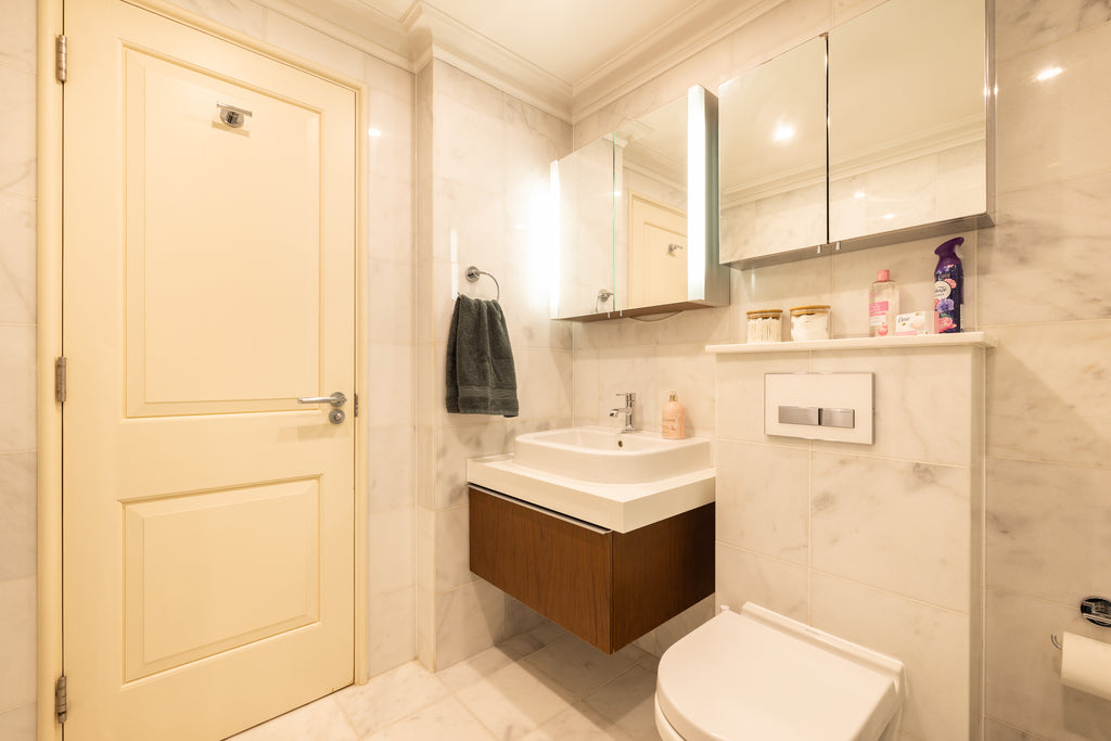 PADDINGTON | The Victorian Pub — Sleeps 8 • 4 Beds • 3 Baths