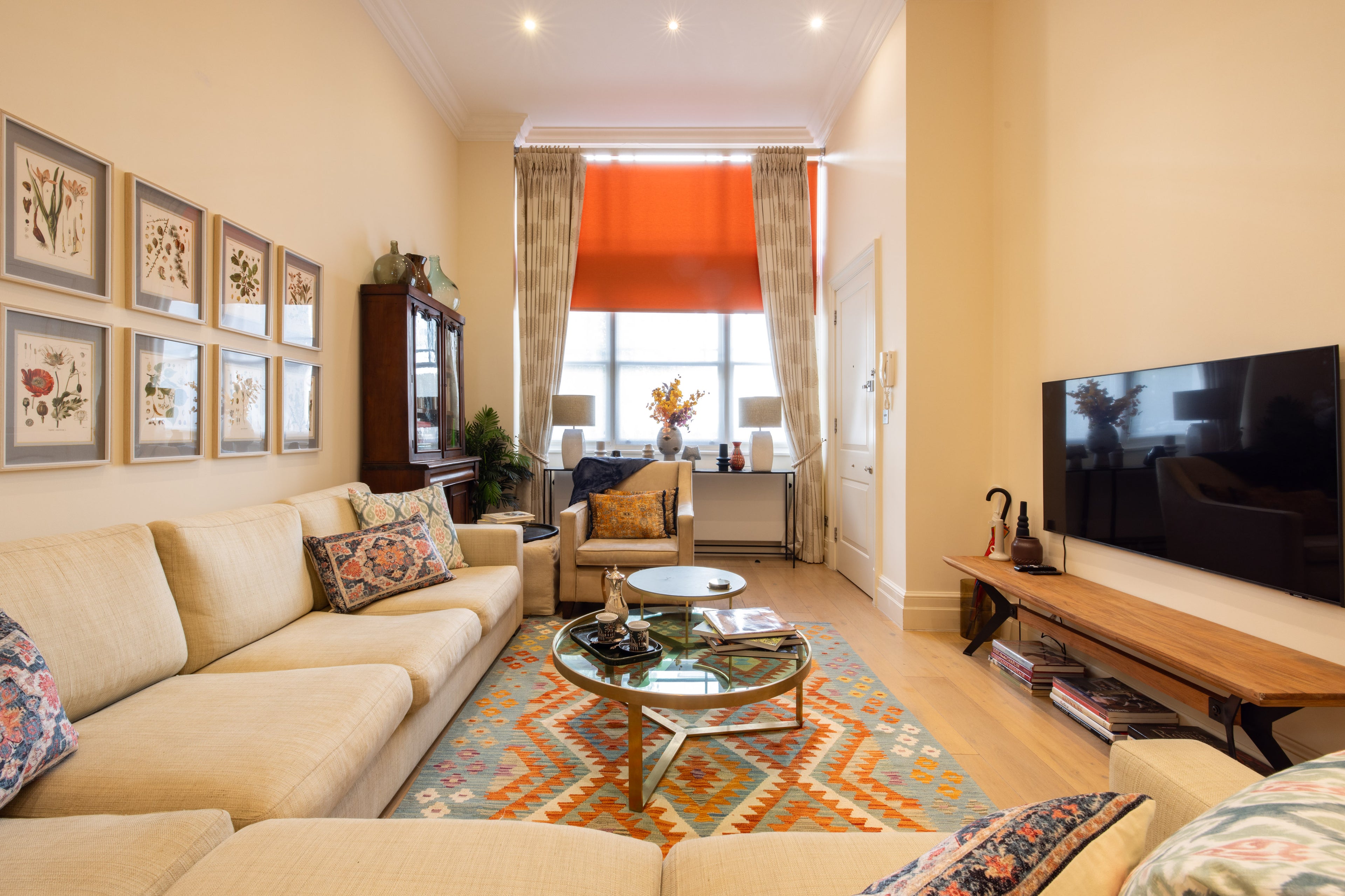 PADDINGTON | 1841 Victorian Residence — Sleeps 6 • 3 Beds • 2.5 Baths