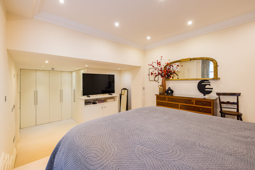 PADDINGTON | 1841 Victorian Residence — Sleeps 6 • 3 Beds • 2.5 Baths