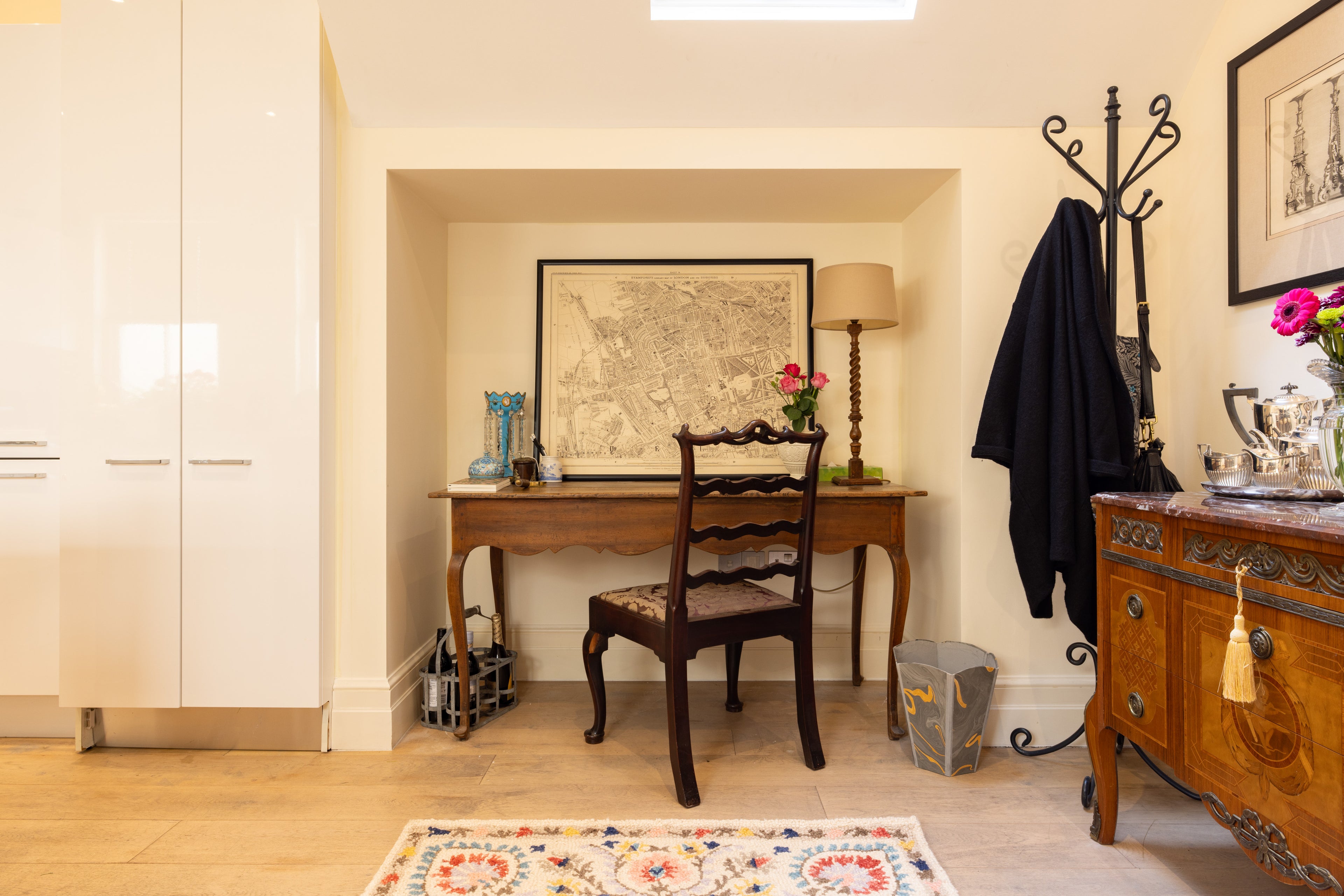 PADDINGTON | 1841 Victorian Residence — Sleeps 6 • 3 Beds • 2.5 Baths