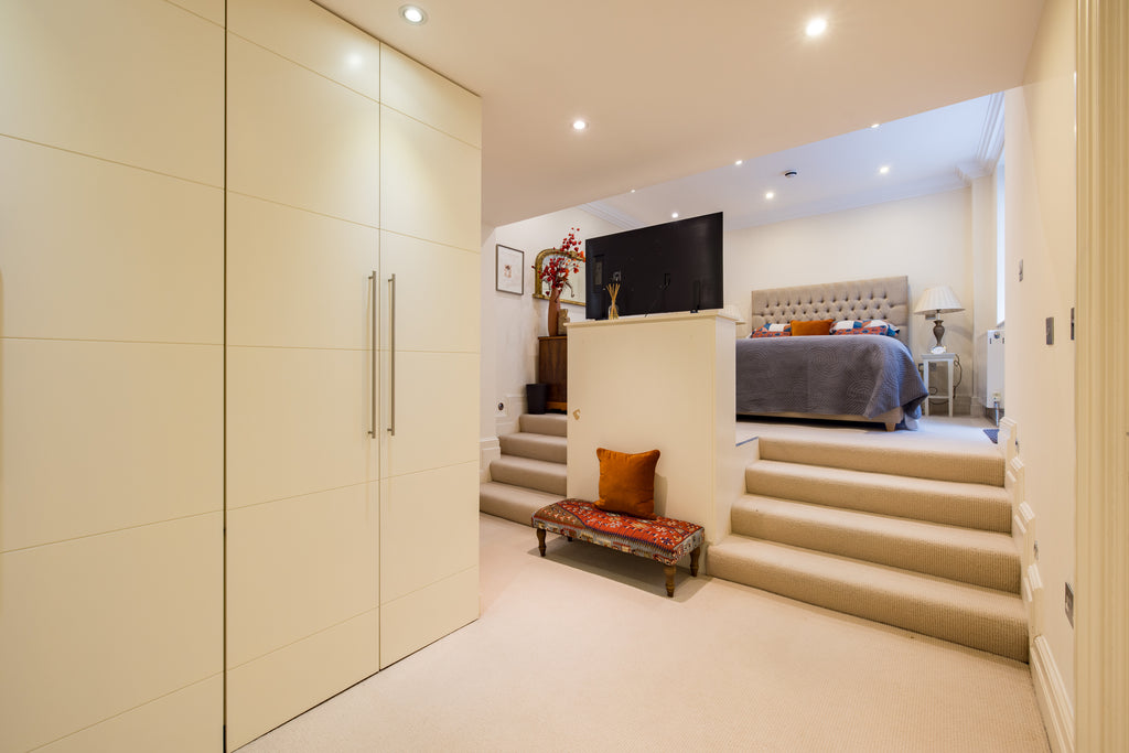PADDINGTON | 1841 Victorian Residence — Sleeps 6 • 3 Beds • 2.5 Baths