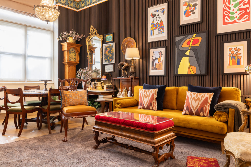 PADDINGTON | The Victorian Pub — Sleeps 8 • 4 Beds • 3 Baths