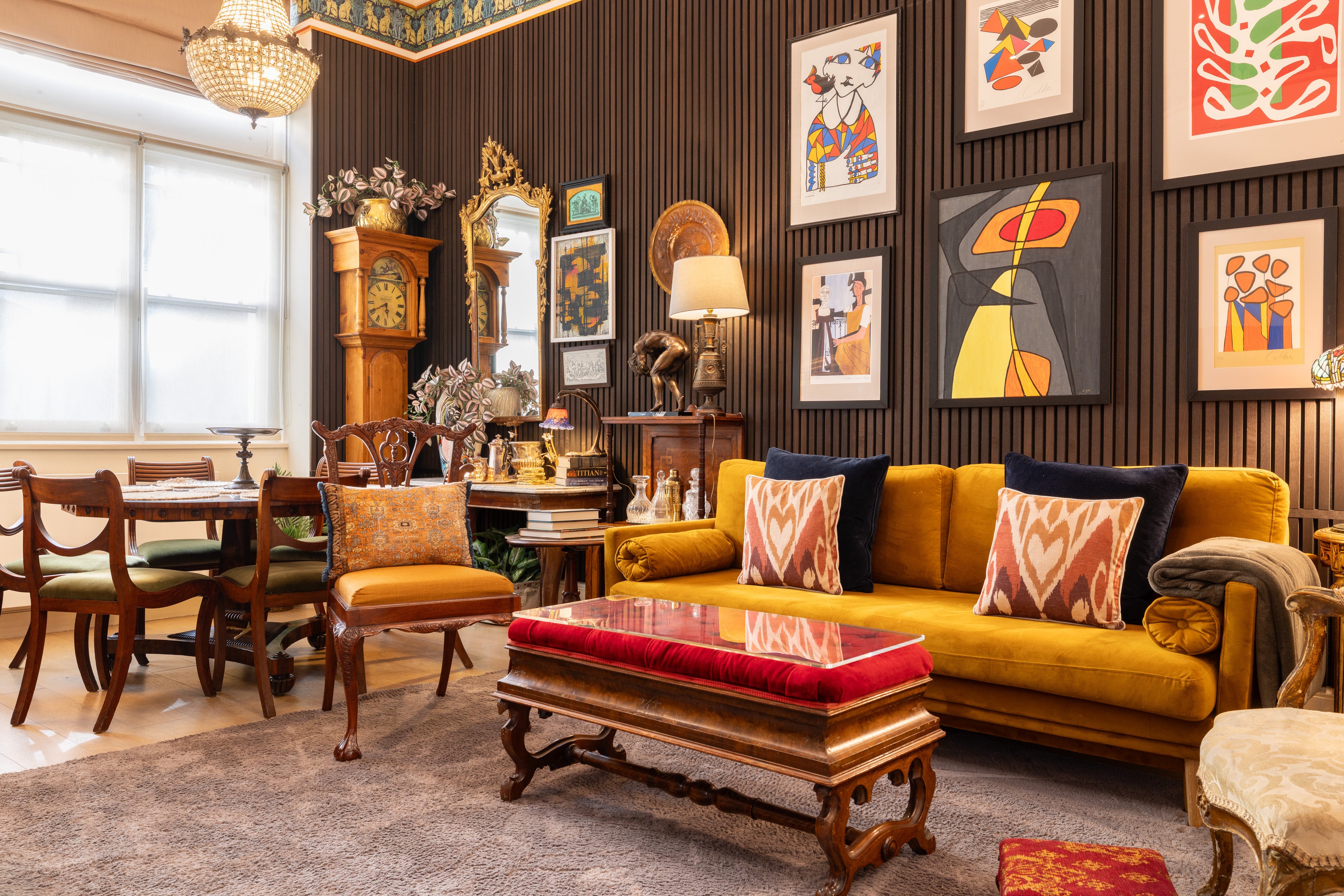 PADDINGTON | The Victorian Pub — Sleeps 8 • 4 Beds • 3 Baths