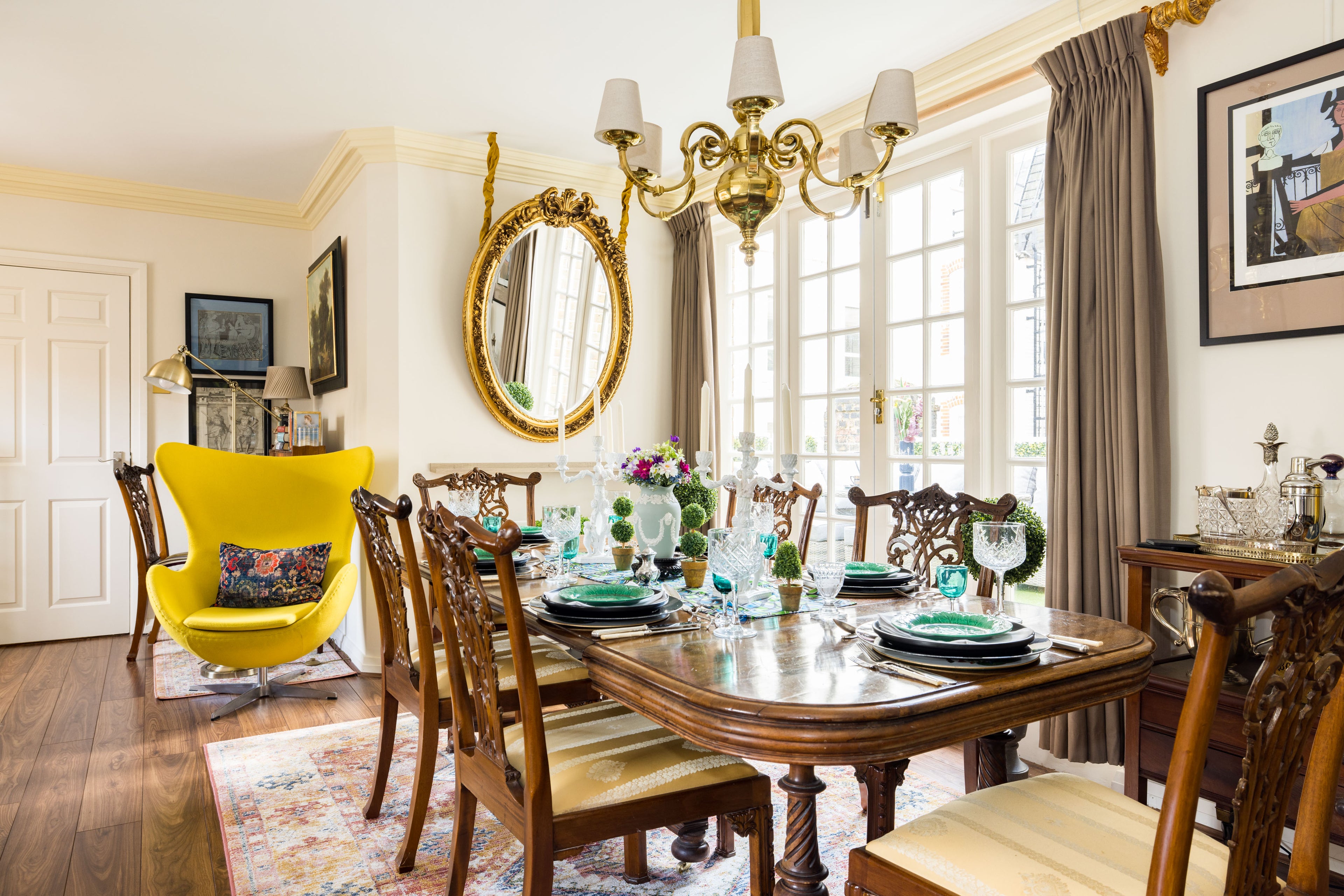 MAYFAIR | The Penthouse — Sleeps 6 • 3 Beds • 2 Baths