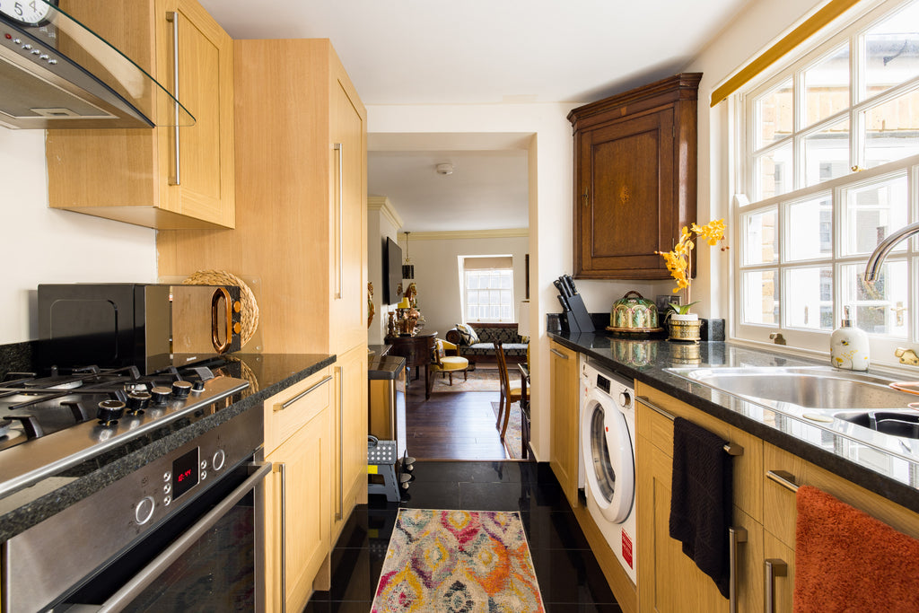 MAYFAIR | The Penthouse — Sleeps 6 • 3 Beds • 2 Baths