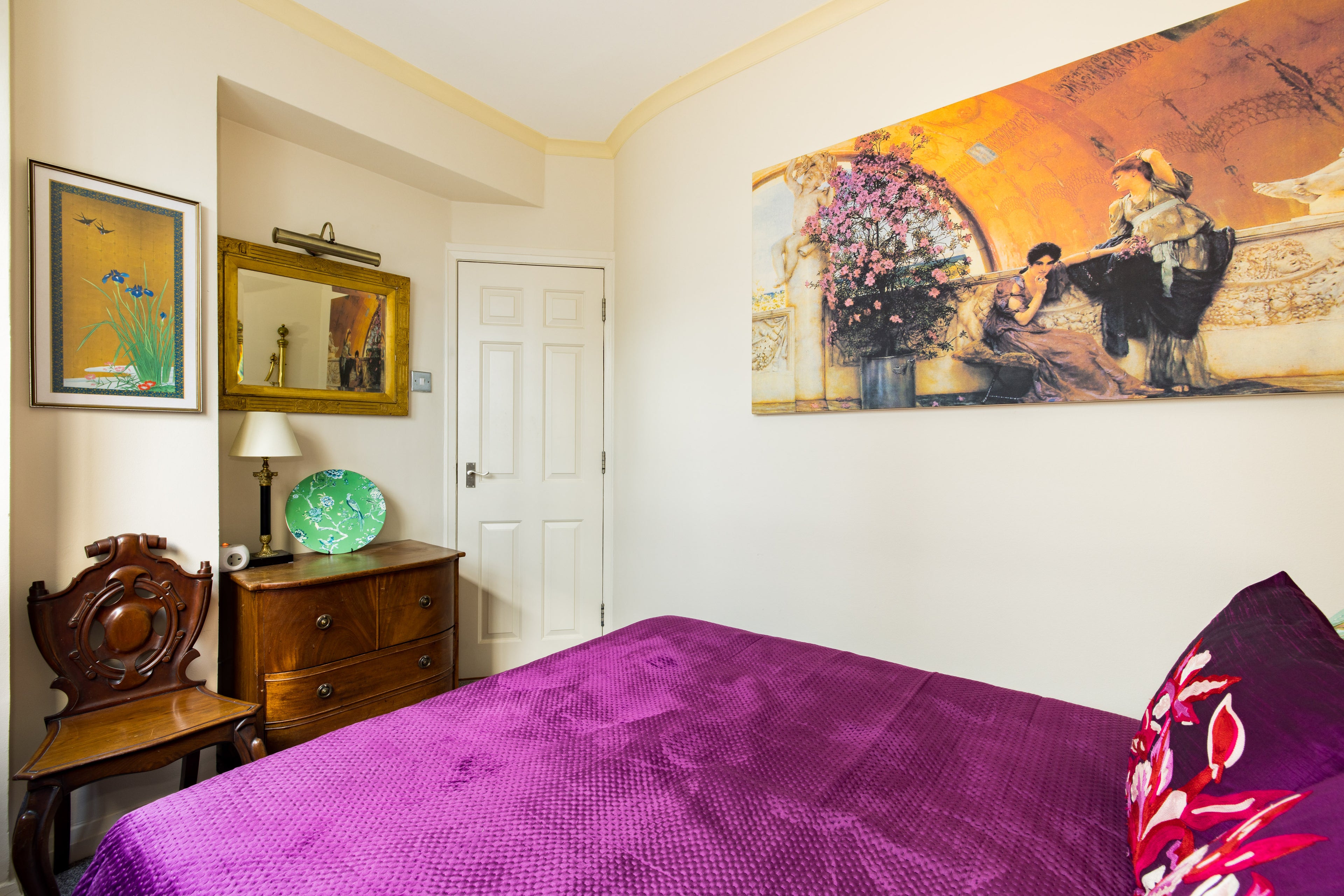 MAYFAIR | The Penthouse — Sleeps 6 • 3 Beds • 2 Baths