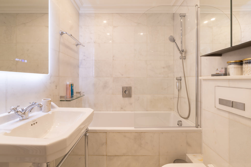 PADDINGTON | Victorian Residence — Sleeps 4 • 2 Beds • 1 Bath