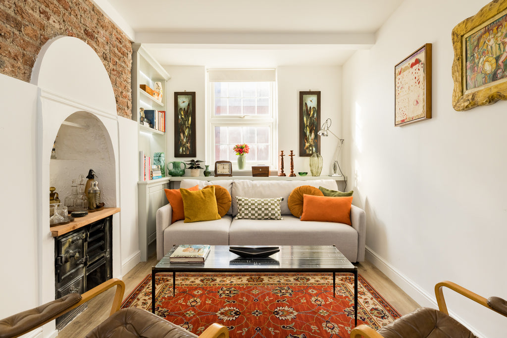 FITZROVIA | The 1760 Cleveland Residence — Sleeps 4 • 2 Beds • 1 Bath